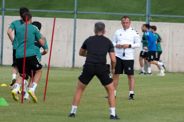 Konyaspor Yeni Sezona Güçlü Bir Başlangıç Yapmak İstiyor