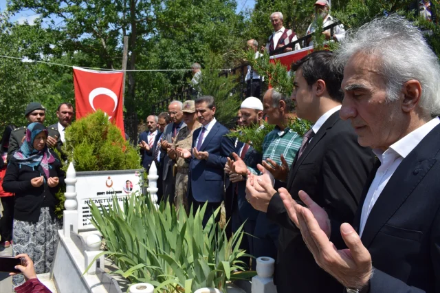Gümüşhane'de Şehit Öğretmen Necmettin Yılmaz Gözyaşlarıyla Anıldı