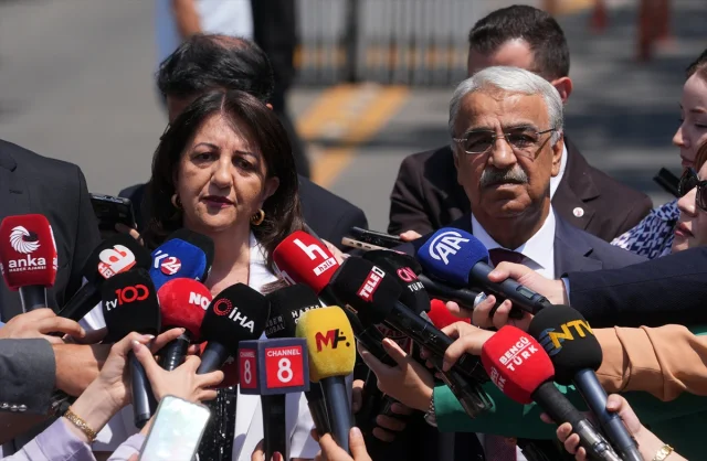 Adalet Bakanı Tunç, Parti Heyetini Anlamlı Bir Görüşmede Ağırladı