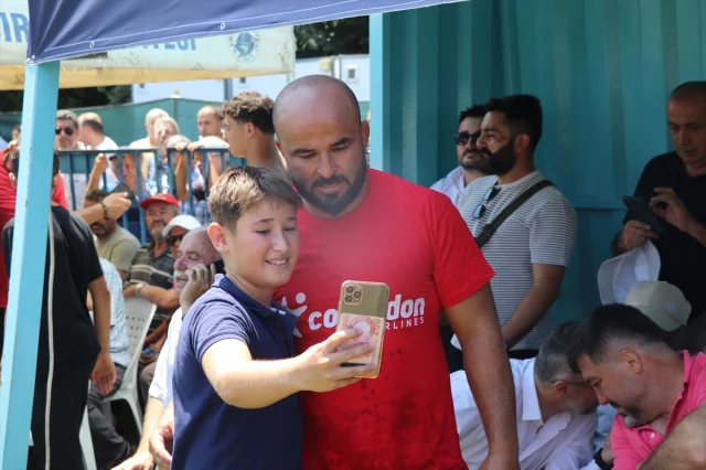 Kocaeli'de Tarihi Namazgah Güreşlerine Büyük İlgi