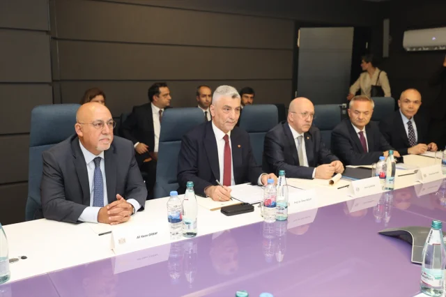 Ticaret Bakanı Bolat'tan Tiflis'te Kritik Görüşmeler