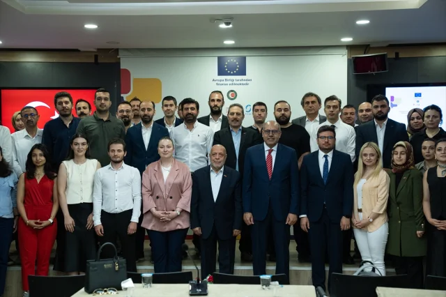Yeni Sendikal Yöntemlerle Yenilikçi Hak Savunuculuğu