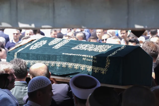 Bakan İbrahim Yumaklı'nın Kayınvalidesi Zarife Çayır Son Yolculuğuna Uğurlandı