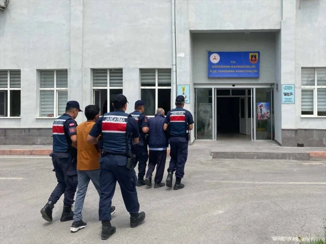 Kayseri'de DEAŞ Operasyonu: İki Şüpheli Gözaltında