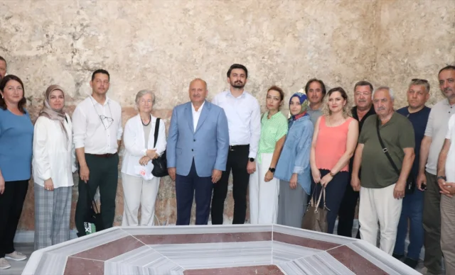 Tarihi Meydan Hamamı Yeni Kültürel Merkez Olmaya Hazırlanıyo...