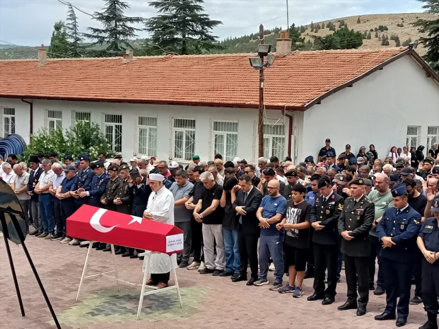 Kıbrıs Gazisi İsmail İnar için Konya'da Veda