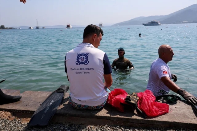 Bodrum'un Denizi Dalgıçlarla Daha Temiz