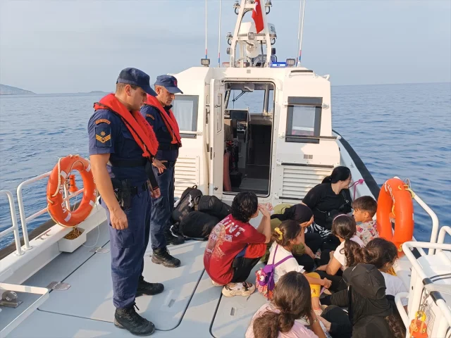 Antalya Sahillerinde Göçmen Kaçakçılığı Operasyonu