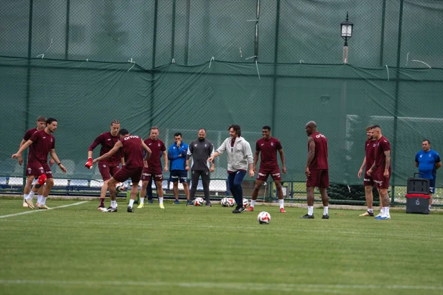 Trabzonspor'da Yeni Sezon Hazırlıkları: Fatih Tekke'den Açıklamalar