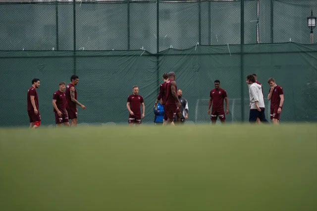 Trabzonspor'da Yeni Sezon Hazırlıkları: Fatih Tekke'den Açıklamalar