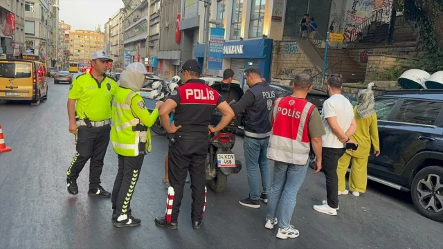 İstanbul'un Farklı İlçelerinde Kapsamlı Huzur Operasyonu