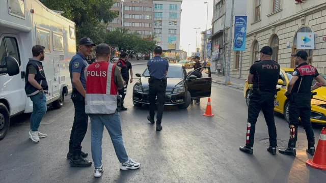 İstanbul'un Farklı İlçelerinde Kapsamlı Huzur Operasyonu