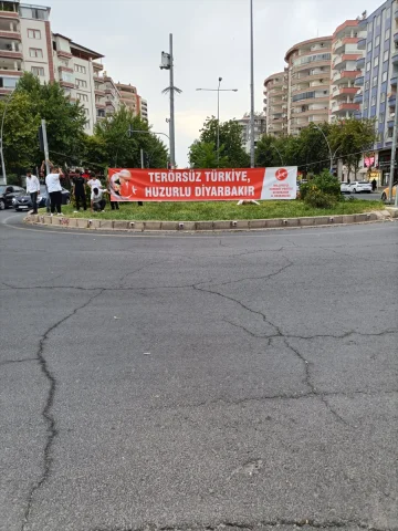 Diyarbakır'da MHP'den "Terörsüz Türkiye" İçin Anlamlı Adım