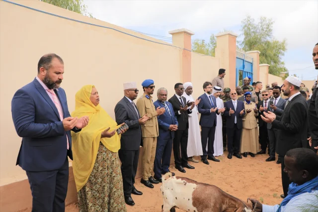 Somali’de Şehit Ömer Halisdemir Adına Türkçe Sınıfı Açıldı