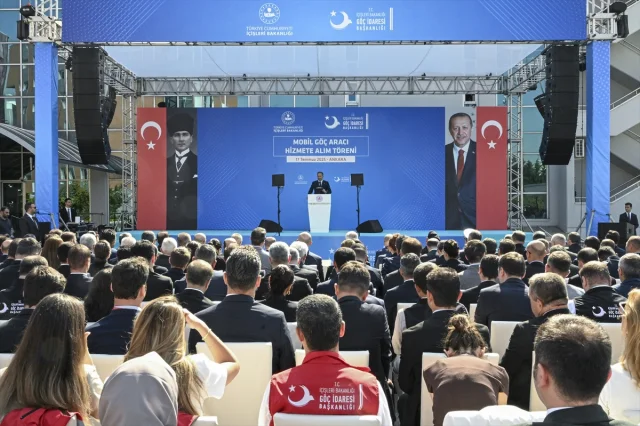 Türkiye'de Göç Yönetiminde Yenilik Mobil Göç Araçları