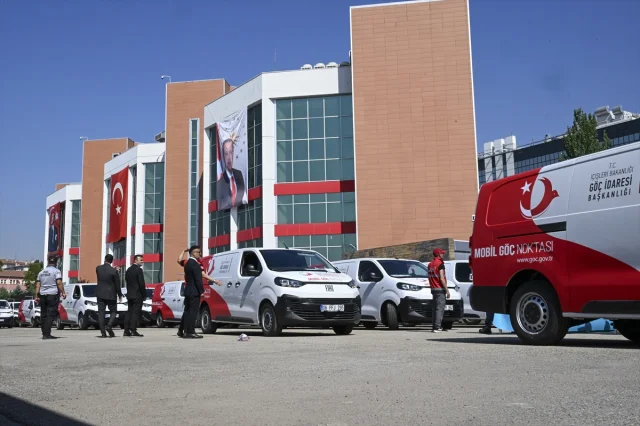 Türkiye'de Göç Yönetiminde Yenilik Mobil Göç Araçları