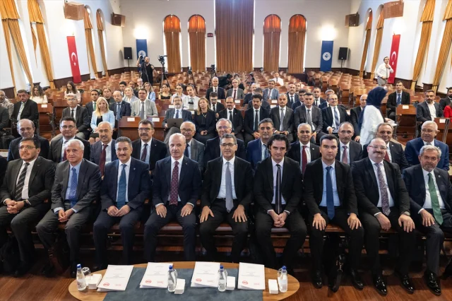 Erol Özvar Araştırma Üniversitelerinin Geleceğini Anlattı