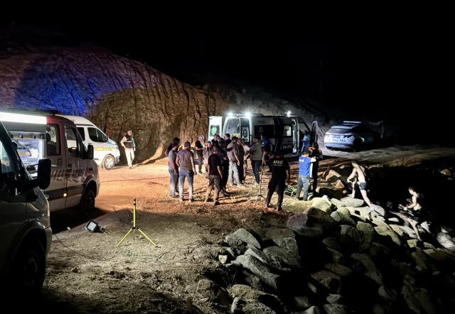 Kırşehir'de Gölette Feci Olay: 16 Yaşındaki Genç Hayatını Kaybetti