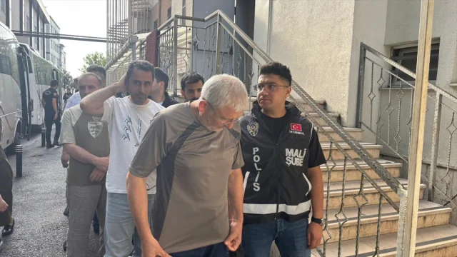 FETÖ Finans Operasyonunda Yakalananlar Adliyeye Sevk Edildi