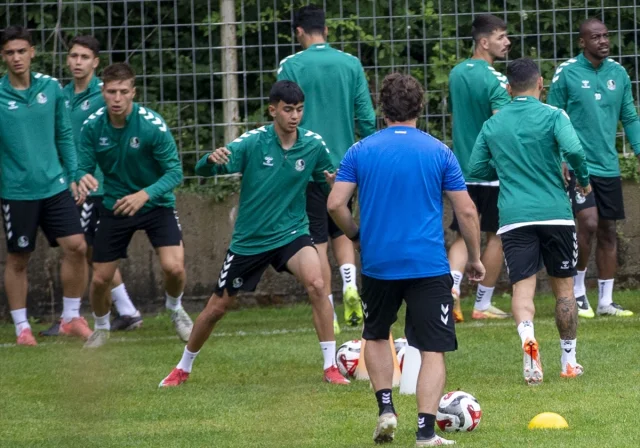 Sakaryaspor Başarısını Süper Lig'e Taşıma İddiasında