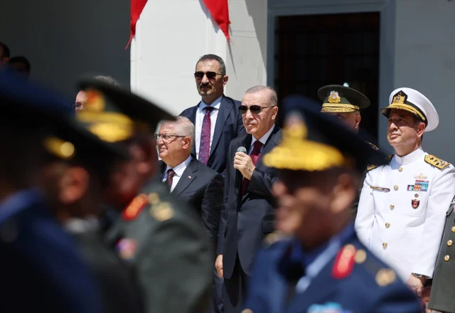 Cumhurbaşkanı Erdoğan: Yeni Camilerle Askeri Birliklerimizi Güçlendiriyoruz