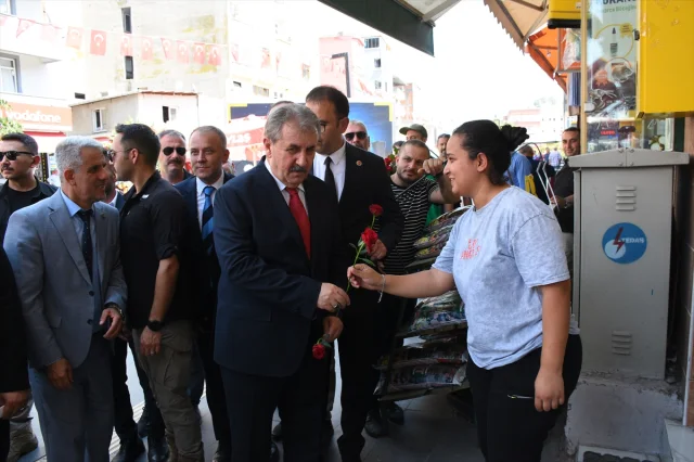 Mustafa Destici Samsun'da Teröre Karşı Açıklamalarda Bulundu
