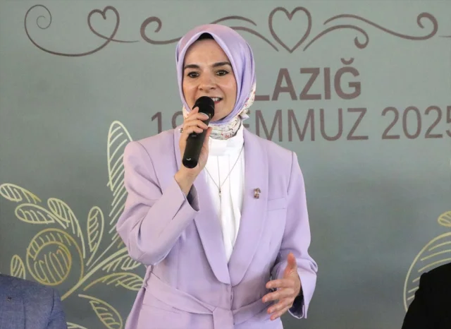 Bakan Göktaş Elazığ'da Aile ve Kadın İçin Güçlü Mesajlar Verdi