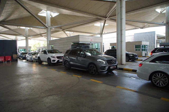 Avrupa'dan Türkiye'ye Dönüş Rüzgarı: Gurbetçilerin Tatil Yol...