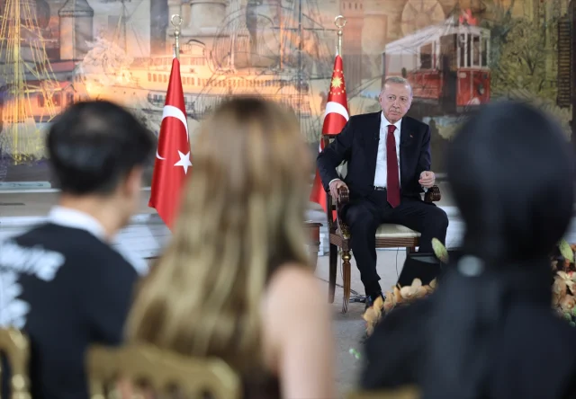 Erdoğan Gençlerle Sigara Mücadelesinde Buluştu