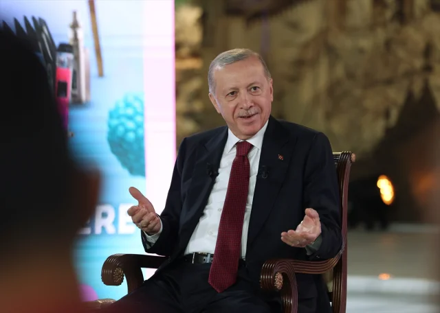 Erdoğan Gençlerle Sigara Mücadelesinde Buluştu
