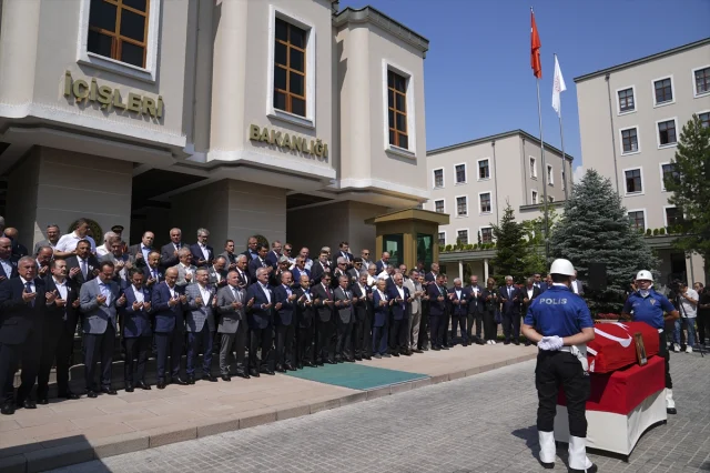Erol Karaömeroğlu Cenazesinde Devlet Erkanı Buluştu