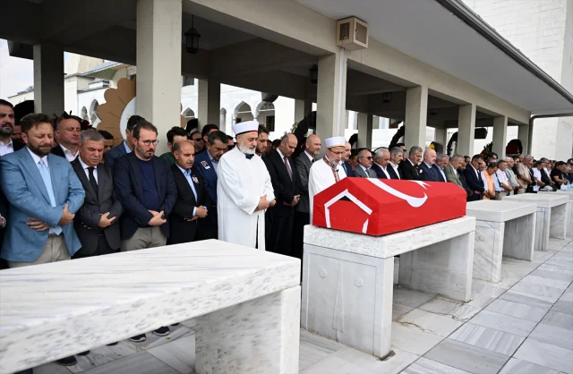 Erol Karaömeroğlu Cenazesinde Devlet Erkanı Buluştu