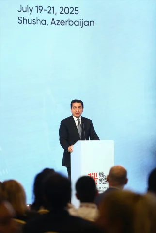 Azerbaycan'ın Şuşa'da Düzenlediği Forumda Medya ve Dezenformasyon Ele Alındı