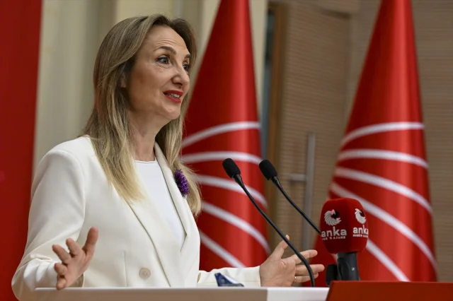 Nazlıaka'dan Yarım Zamanlı Çalışma Yönetmeliğine Tepki