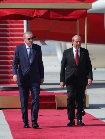 Cumhurbaşkanı Erdoğan'ın KKTC Ziyaretine F-16 Karşılama Uçuşu