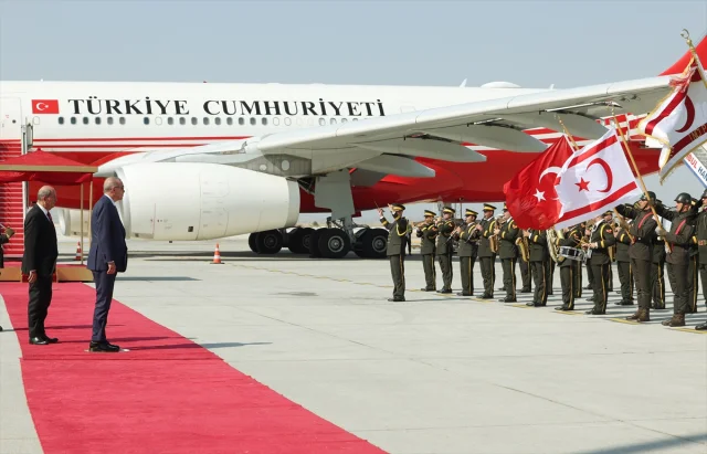 Cumhurbaşkanı Erdoğan'ın KKTC Ziyaretine F-16 Karşılama Uçuşu