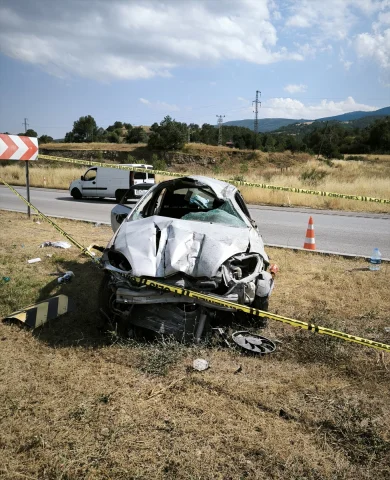 Amasya'da Trafik Kazası: Devrilen Otomobil Hayatı Kararttı