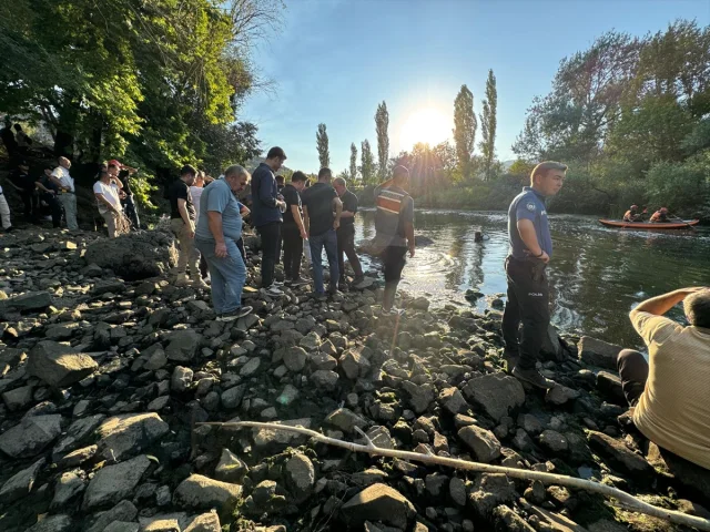 Eskişehir'de Nehirde Kaybolan Gençlerin Hüzünlü Hikayesi