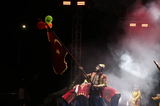 Samsun’da Halk Oyunları Coşkusu
