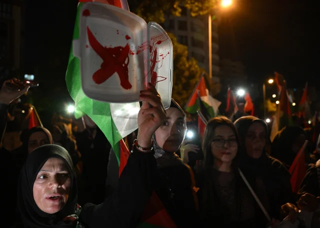 Ankara'da İsrail'in Gazze Politikalarına Karşı Yoğun Protesto