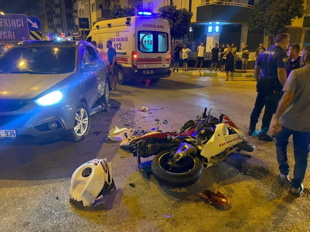 Adana'da Trafik Kazası Can Aldı