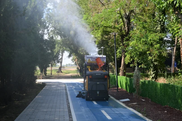 Edirne Millet Bahçesi'nde Lavanta Kokulu Serinletici Uygulama