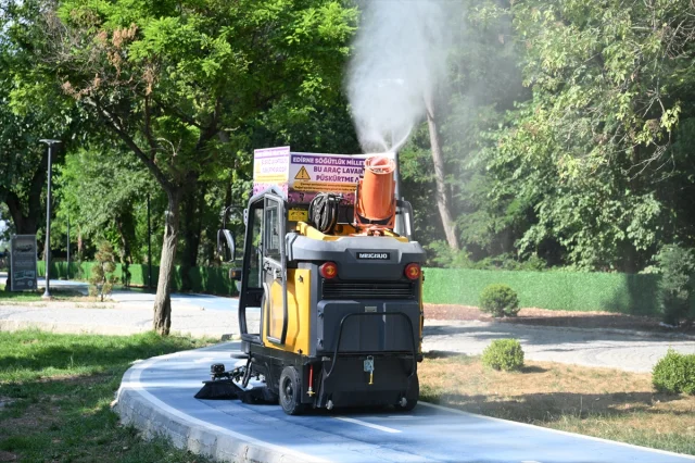 Edirne Millet Bahçesi'nde Lavanta Kokulu Serinletici Uygulama