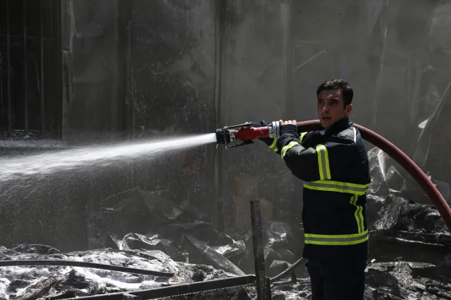 Bursa'da Tekstil Fabrikasındaki Yangın Hızla Kontrol Altına Alındı