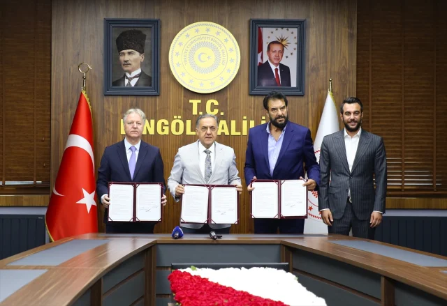 Bingöl'e Eğitim Yatırımı: Hayırsever İş İnsanı Yeni Okul İnşa Ediyor