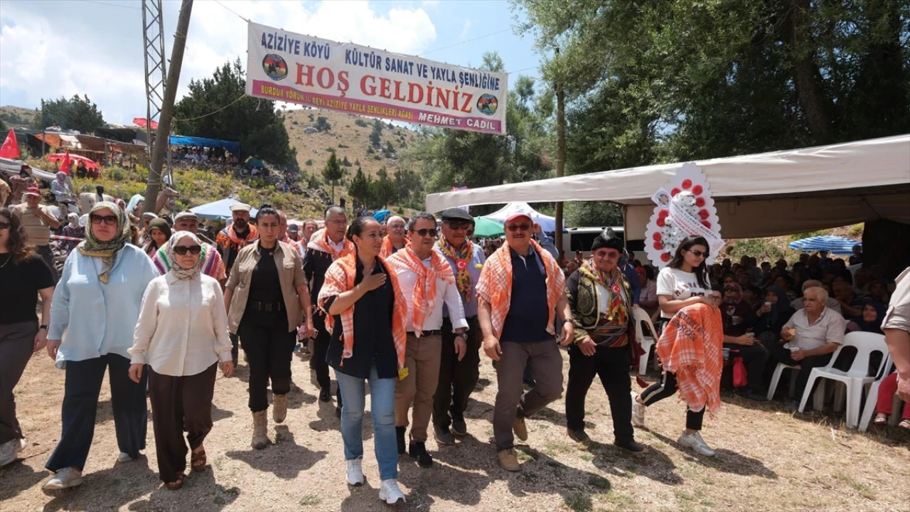 Burdur Aziziye Köyü'nde Kültür ve Sanatla Dolu Bir Gün