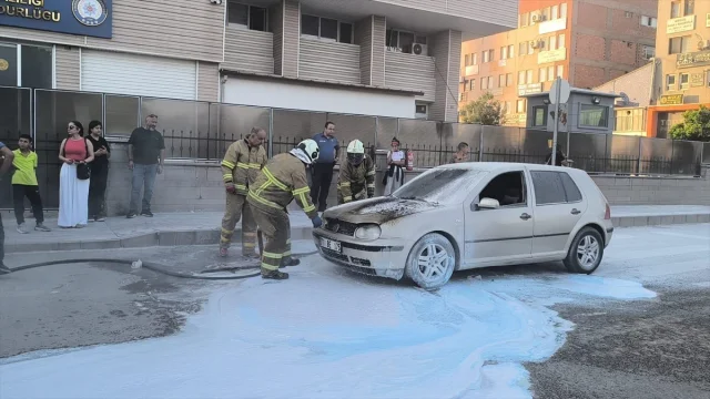 Kırıkkale'de Seyir Halindeki Araç Alev Aldı Korkutan Anlar Y...