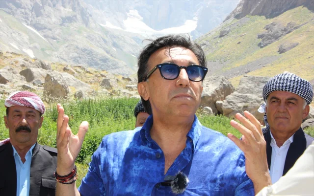 Hakkari'nin Güzellikleri Dosso Dossi ile Dünya Sahnesine Taşınıyor