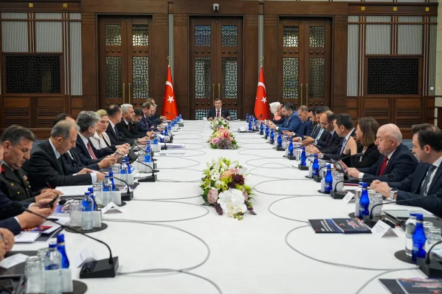 Cumhurbaşkanı Yardımcısı Yılmaz Dijital Dönüşümde Türkiye'nin Vizyonunu Anlattı