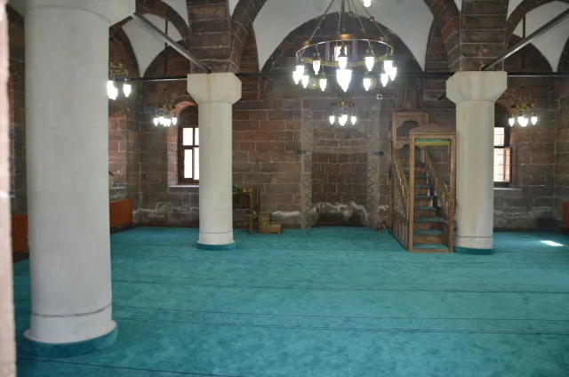 Muş'ta Tarihi Murat Paşa Camisi Görkemli Bir Şekilde Yeniden Açılıyor